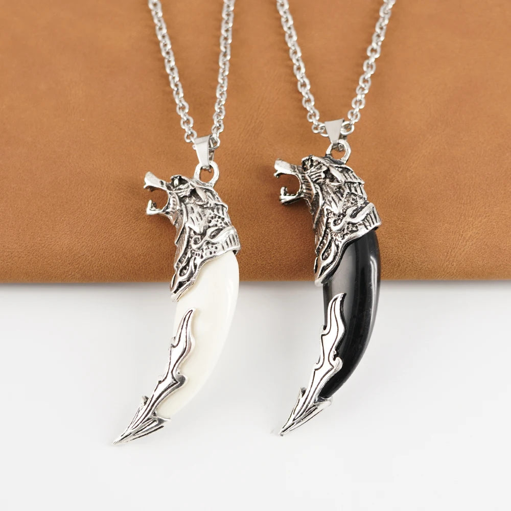 Men's Mali Necklace - Curved Fang