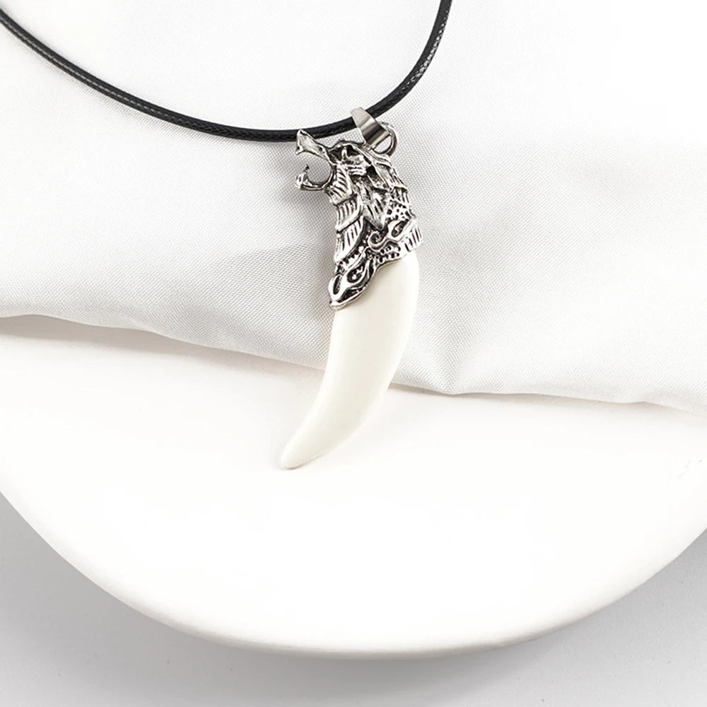 Men's Mali Necklace - Curved Fang