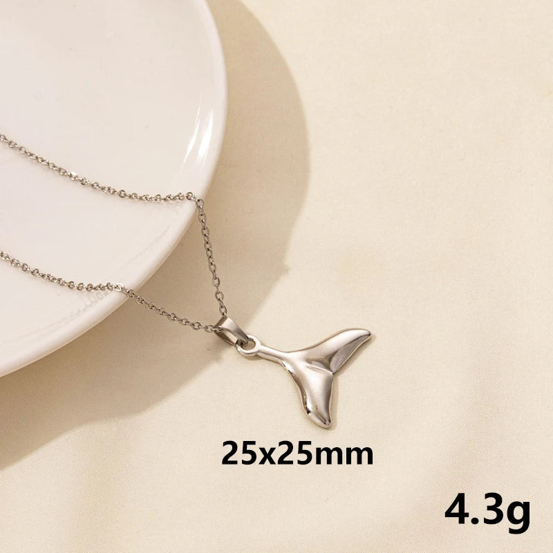 Men's Mali Necklace - Punk Shark