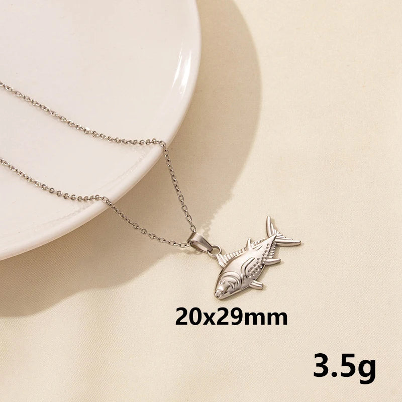 Men's Mali Necklace - Punk Shark