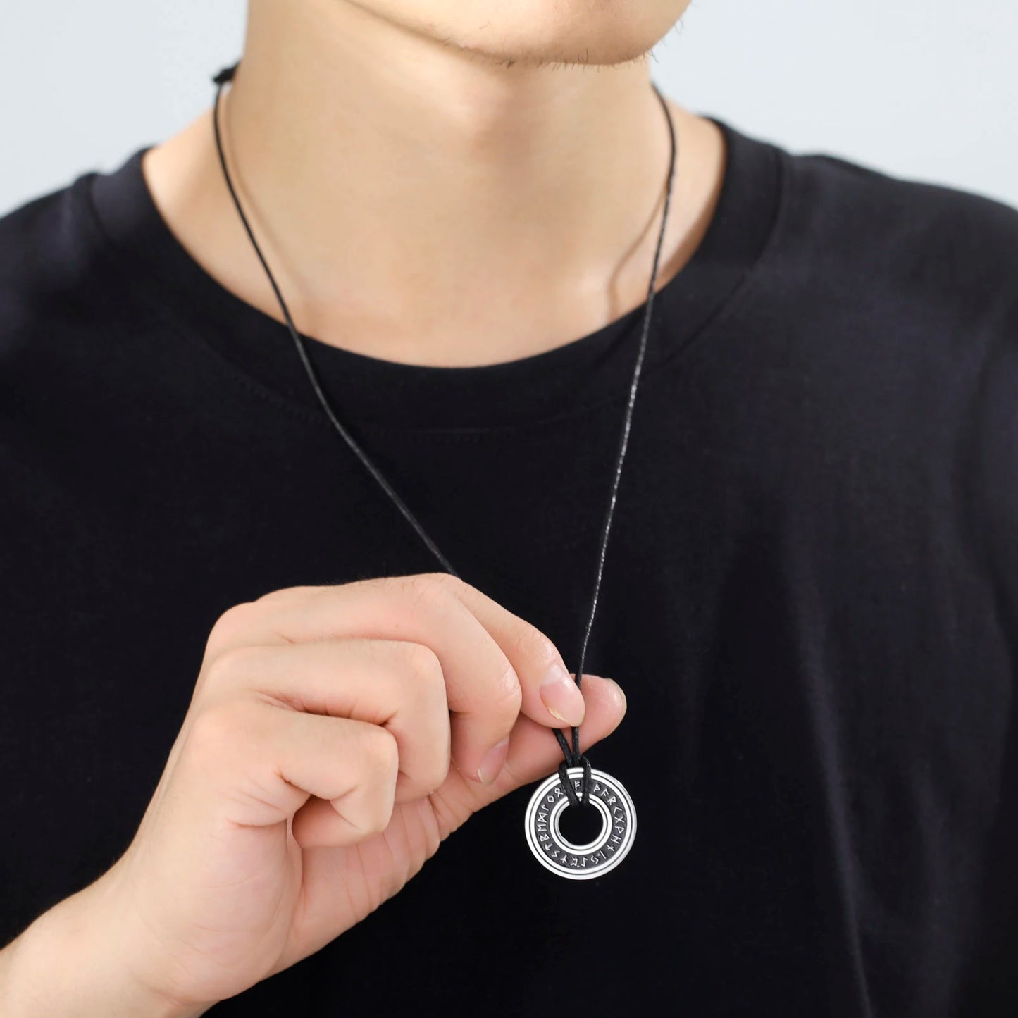 Men's Mali Necklace - Nordic Rune