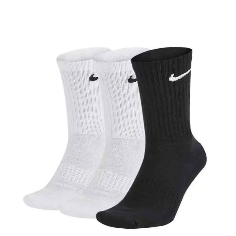 Nike Unisex White-Black 3-Pair Socks