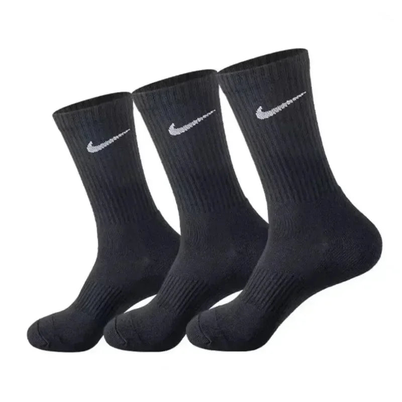 Nike Unisex White-Black 3-Pair Socks