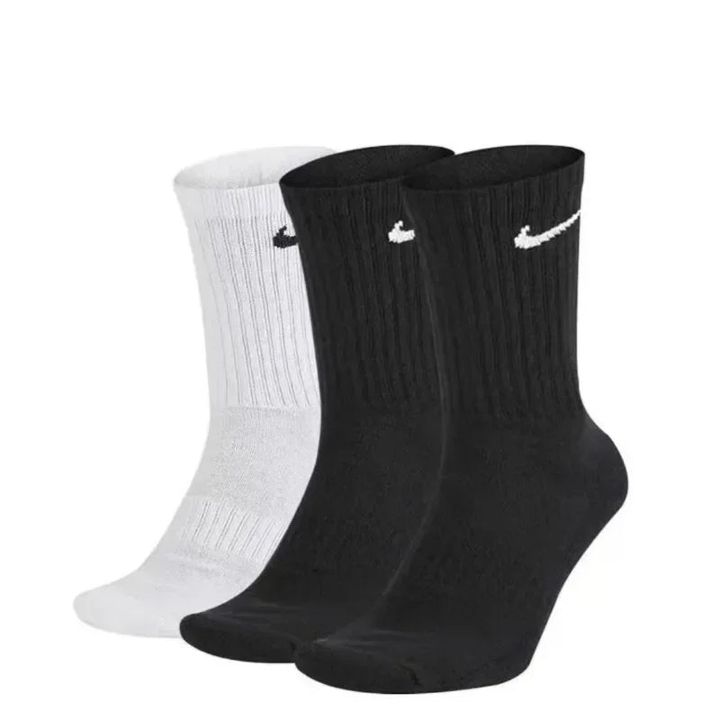 Nike Unisex White-Black 3-Pair Socks