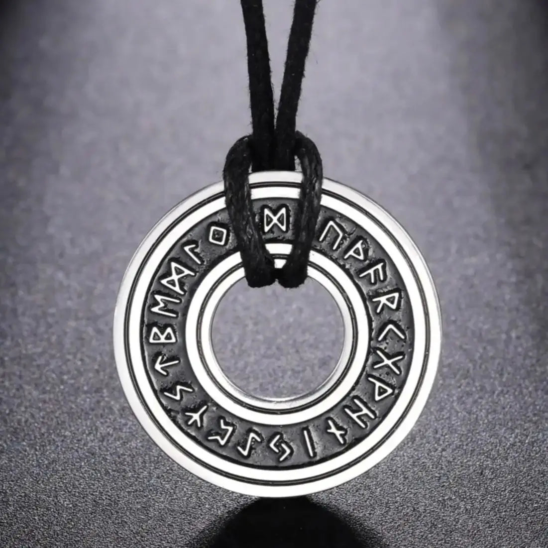 Men's Mali Necklace - Nordic Rune