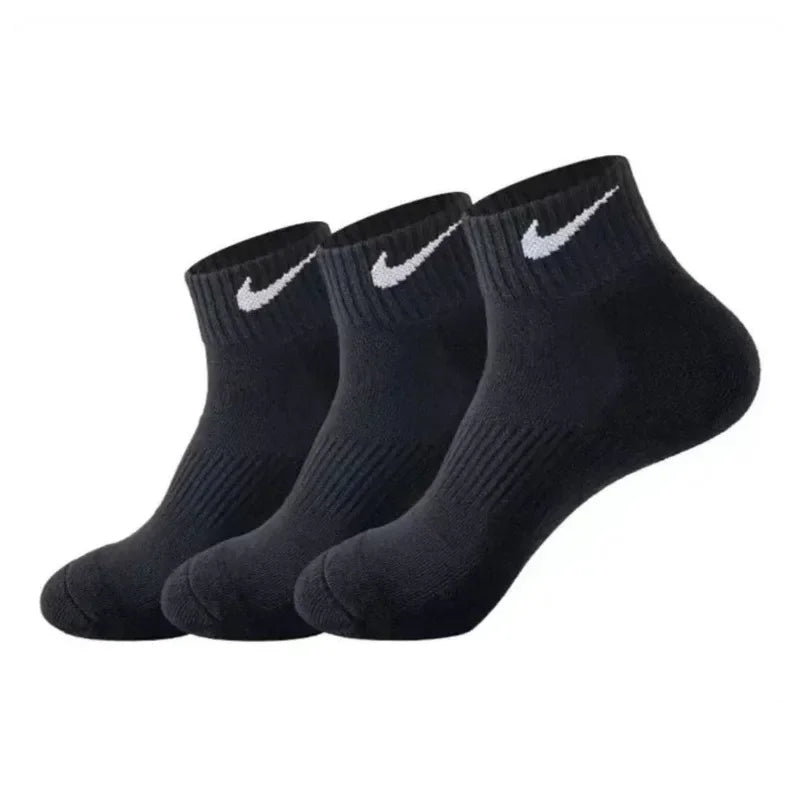 Nike Unisex White-Black 3-Pair Socks