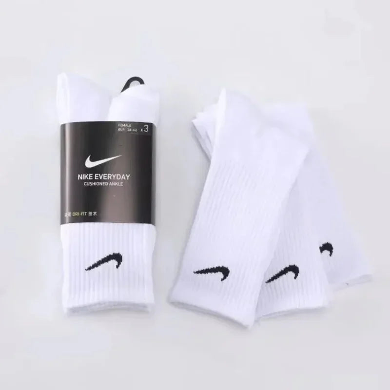 Nike Unisex White-Black 3-Pair Socks