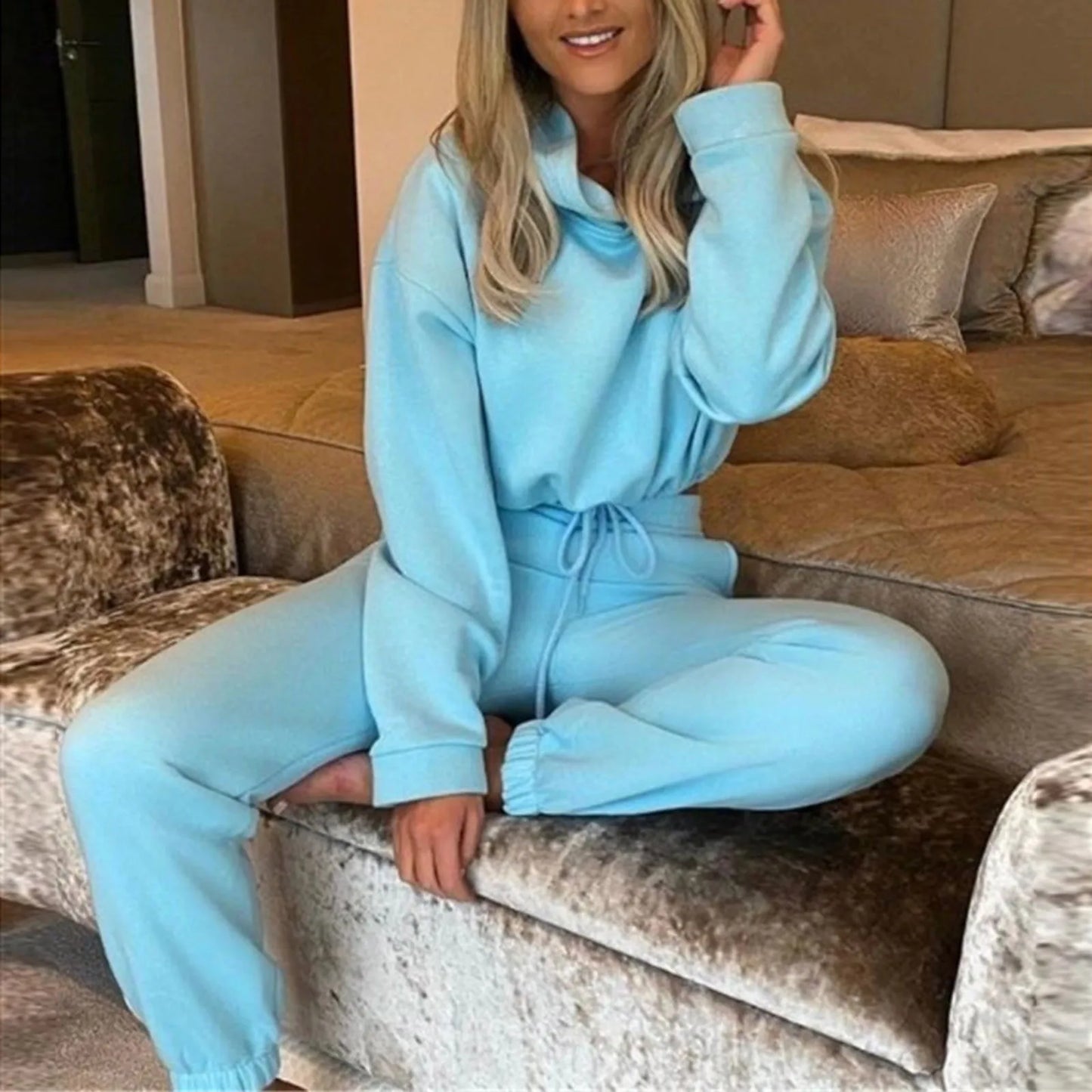 Y2K Loose-Fit Crop Top Tracksuit Set - 2pc