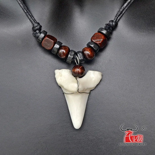 Men's Mali Necklace - Large Shark Tooth
