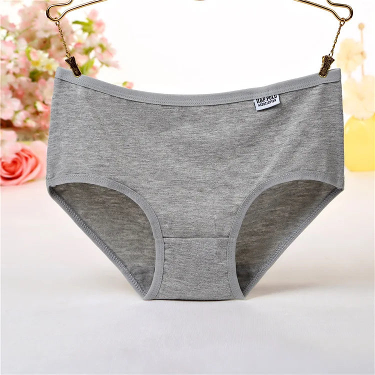 7Pcs/Lot Plus Size Underwear Women's Panties Cotton Girl Briefs Sexy Lingeries Shorts Underpant Solid Panty Female Intimates 4XL