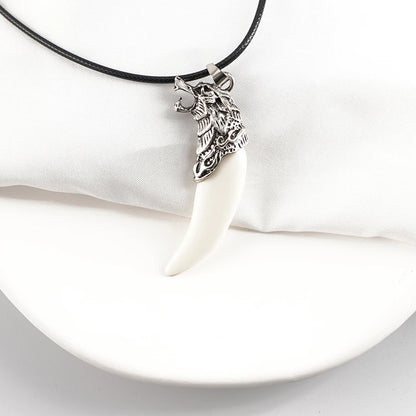 Men's Mali Necklace - Curved Fang