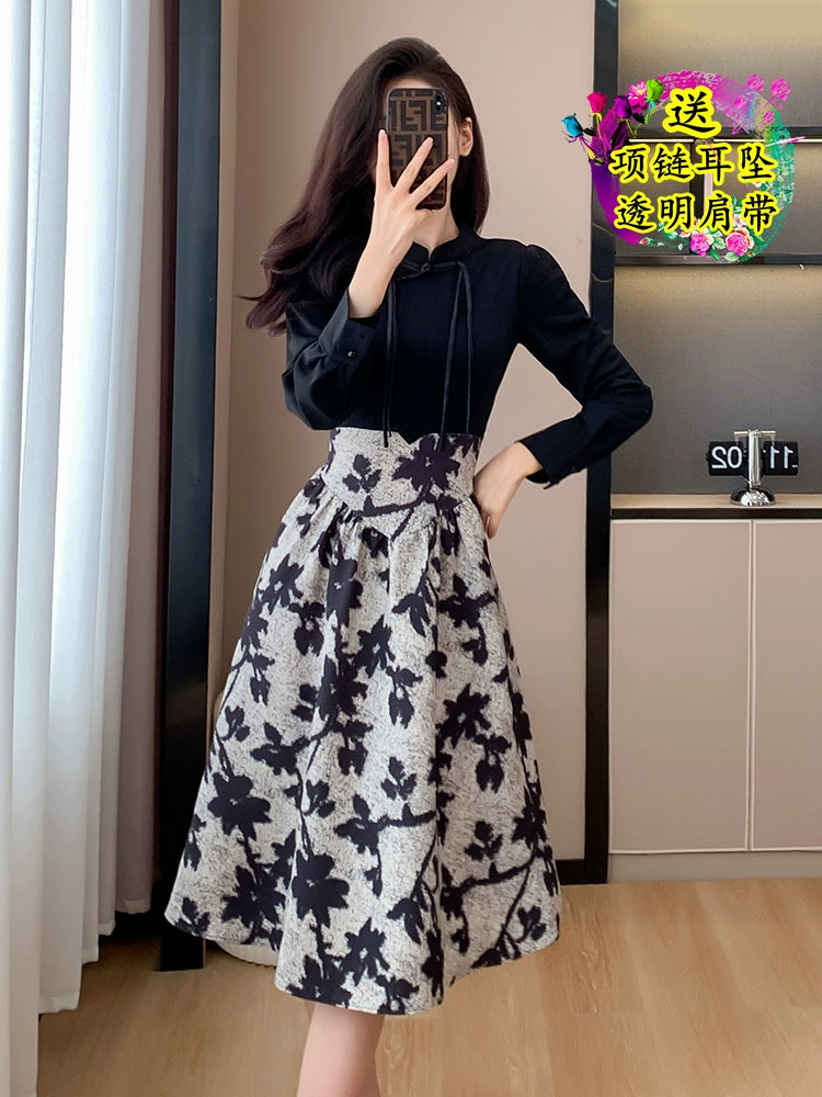 Retro Elegance Long Sleeve Black Dress Improved Cheongsam