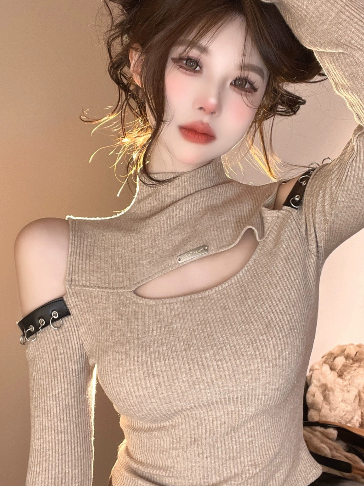 Off-the-Shoulder Autumn and Winter Sexy Half-High Collar Long Sleeves Small Top