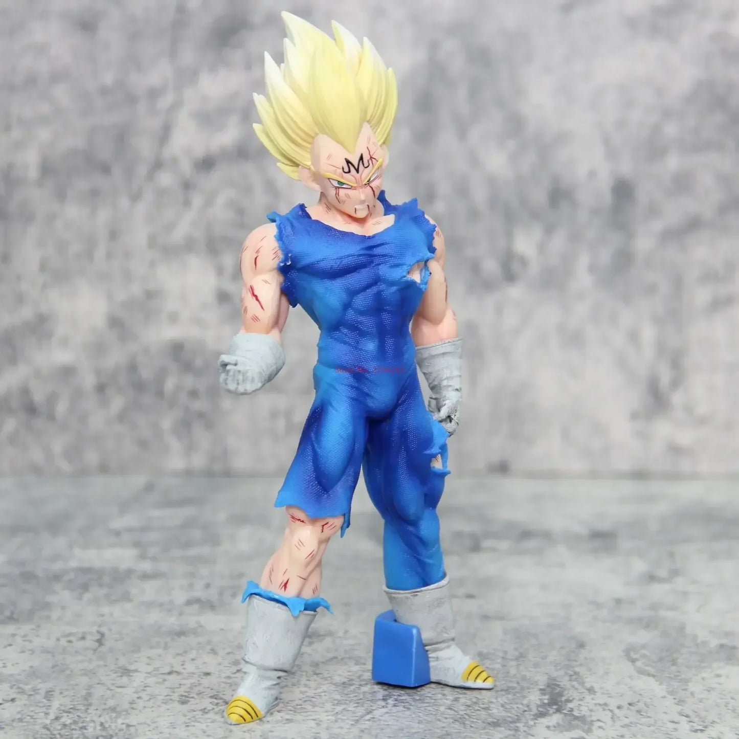 20Cm Dragon Ball Anime Vegeta Figures SKY Majin Vegeta GK Action Figures Battle Damage PVC Model Collection Ornament Toys Gifts