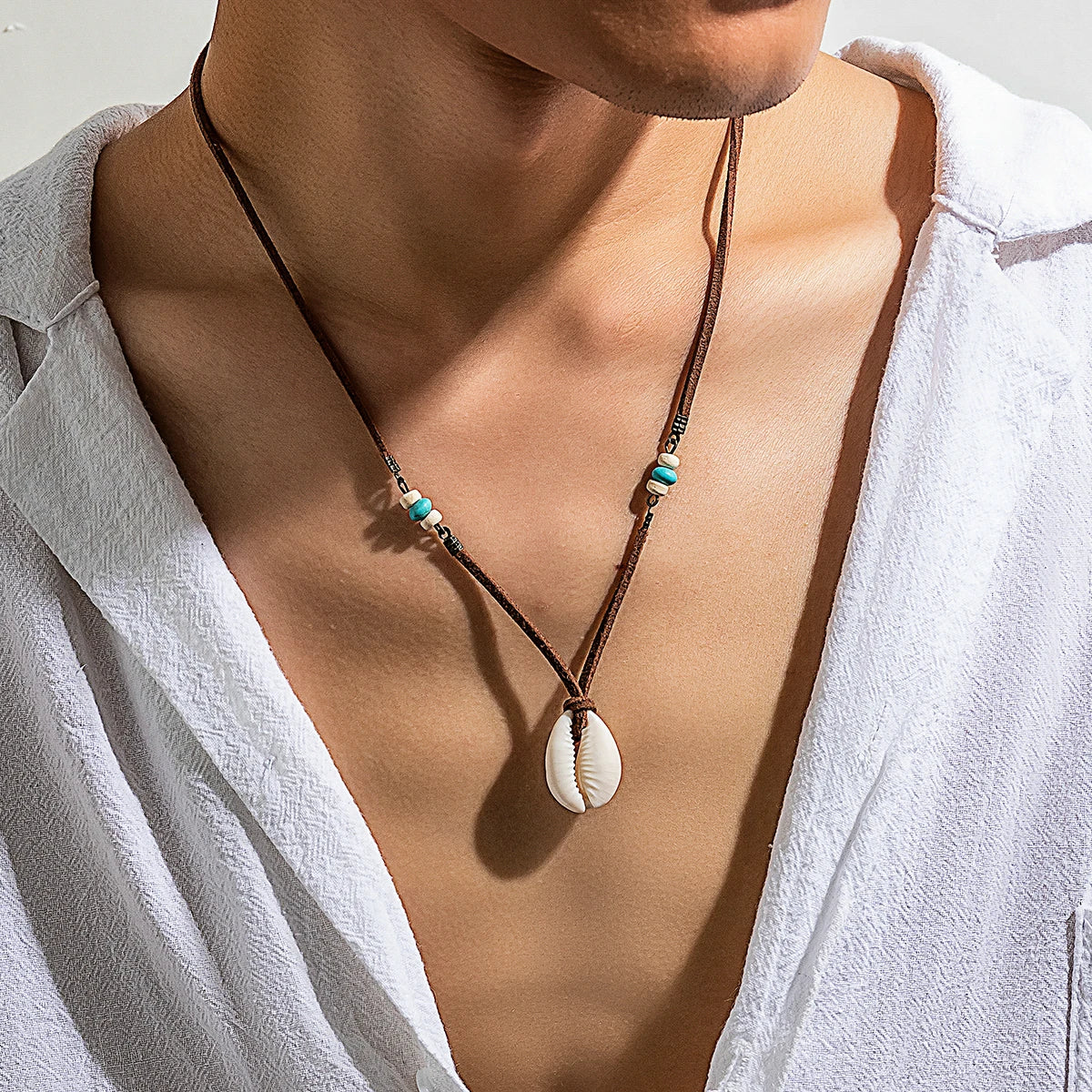 Men's Mali Necklace - Minimalistic Bohemian Shell