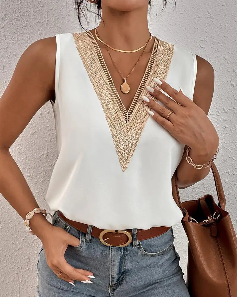 Sleeveless V-neck Lace Parchwork Blouse Women Loose Hollow Out Summer Tee Shirt Casual Streetwear Tsnk Top