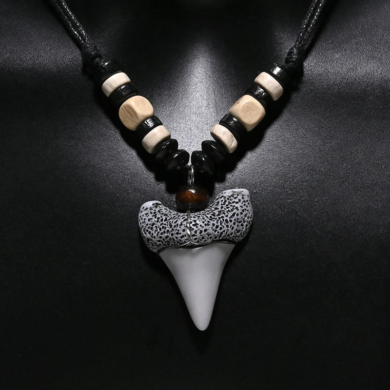 Men's Mali Necklace - Large Shark Tooth