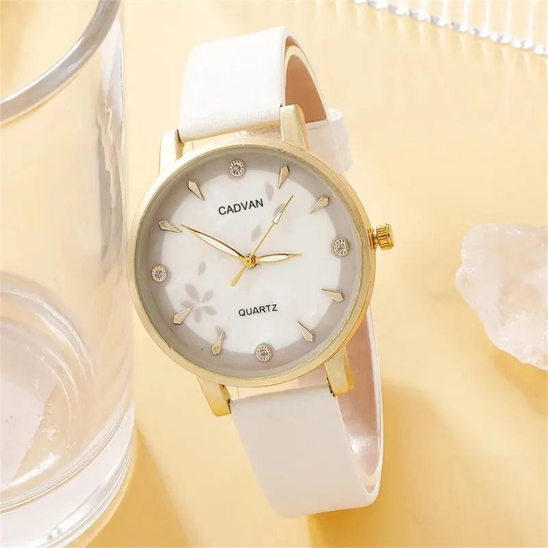 Luxury Women Bracelet Quartz Watches For Women Leather Watch Ladies Sports Dress White Dial Wrist Watch Clock Relogio