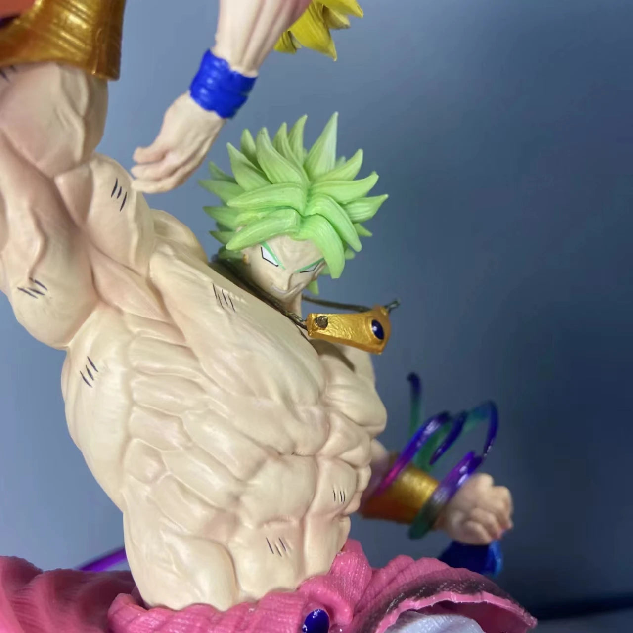 Broly Vs Goku Dragon Ball Z Collectible Set