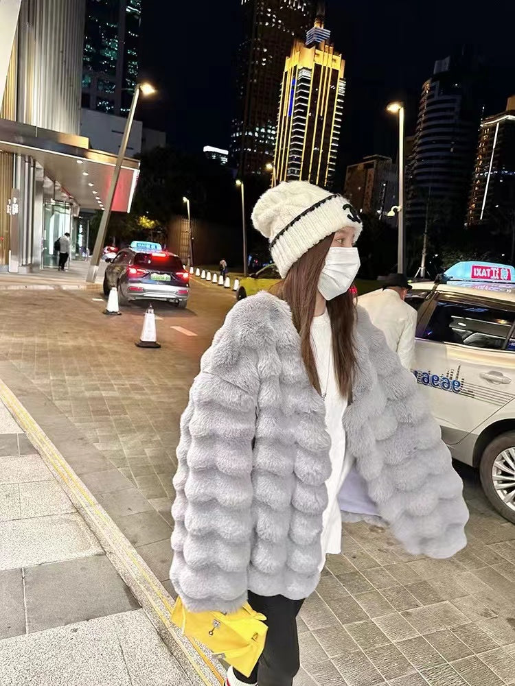 White Fur Coat for Women 2023 Autumn and Winter New Style Short Imitation Fur Plush Collarless Top Short Top Warm and Trend