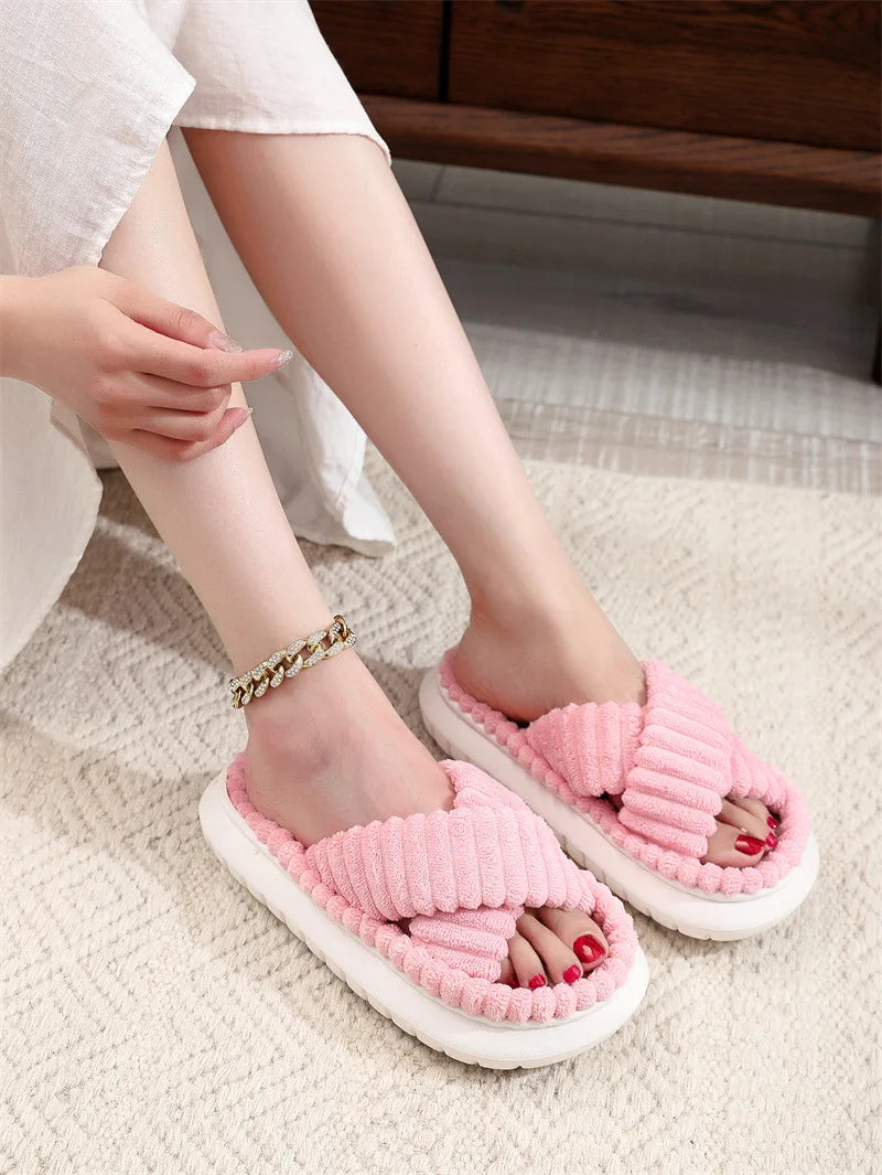 1pc Plus Size Lady Flat Fashion Trend Sweat-Absorbant Anti-Od Open Toe Cross Plush Fluffy Fur Home Slippers for Women